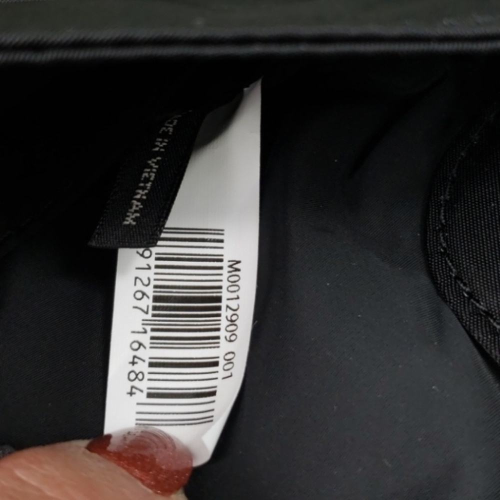 Marc Jacobs Preppy Nylon Mini Natasha Crossbody - Picture 8 of 8